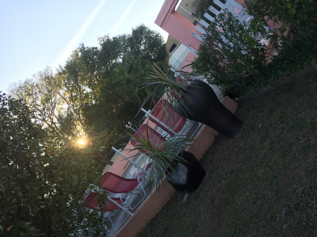 Jm Vacances Сериньян Экстерьер фото